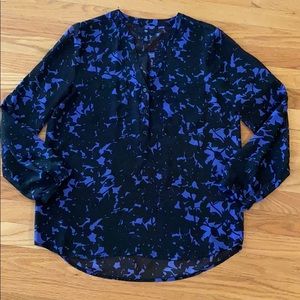 Gap Blue & Black Floral Shirt Size Medium